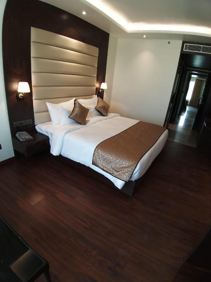 Hotel Dvij Inn Jaipur Eksteriør billede